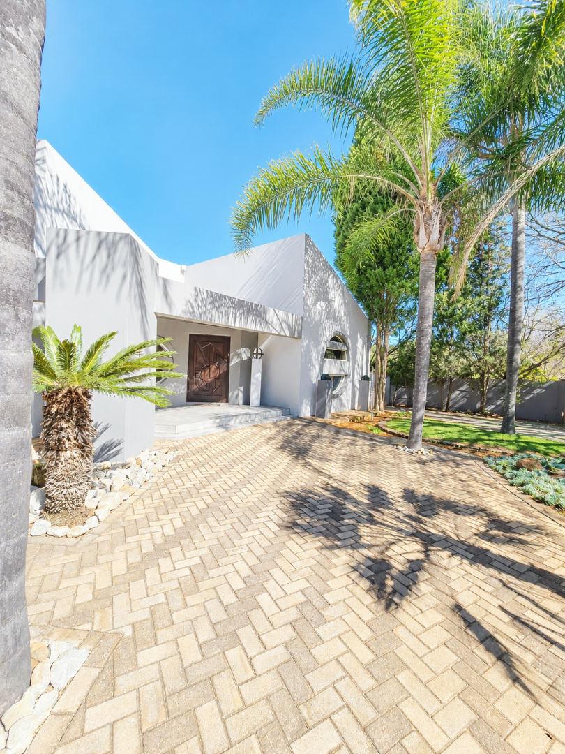4 Bedroom Property for Sale in Wilkoppies North West